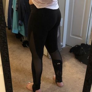 Black mesh alo xs leggings